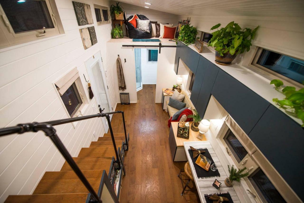 Montana Escape Elegant Tiny House In Waco Near Magnolia Villa Exterior foto